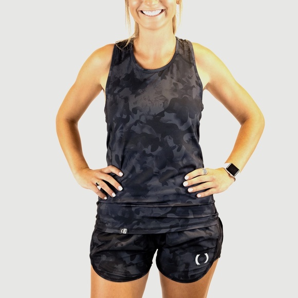 24 Flow Tank Top - Picture 3 of 6